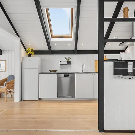 2 Bedroom In Feriehus Hejls